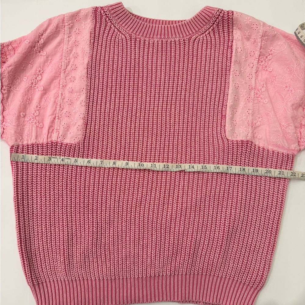 Fate Sweater with pink eyelet sleeves Size Small - Picture 7 of 10